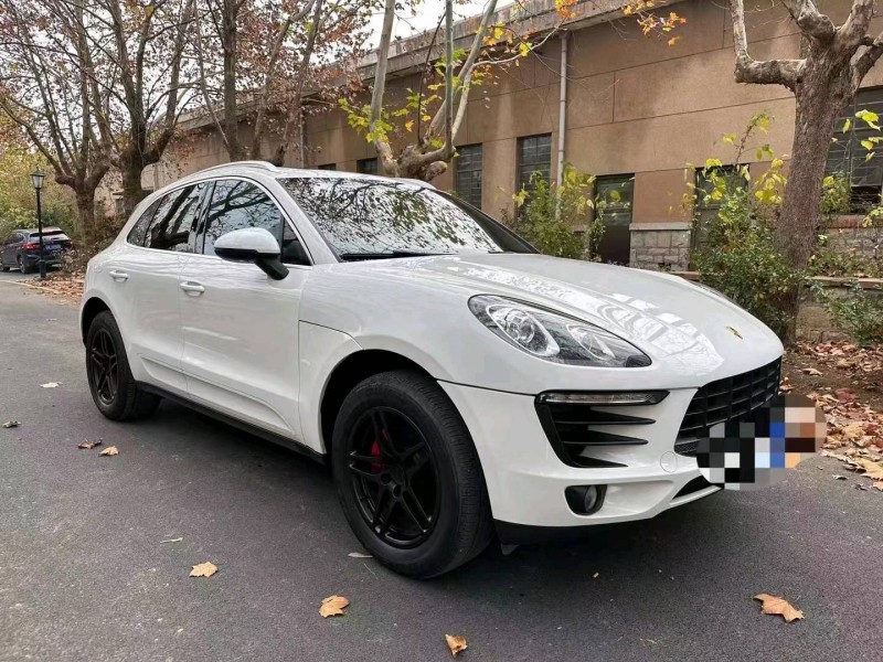 枣庄15年保时捷Macan6