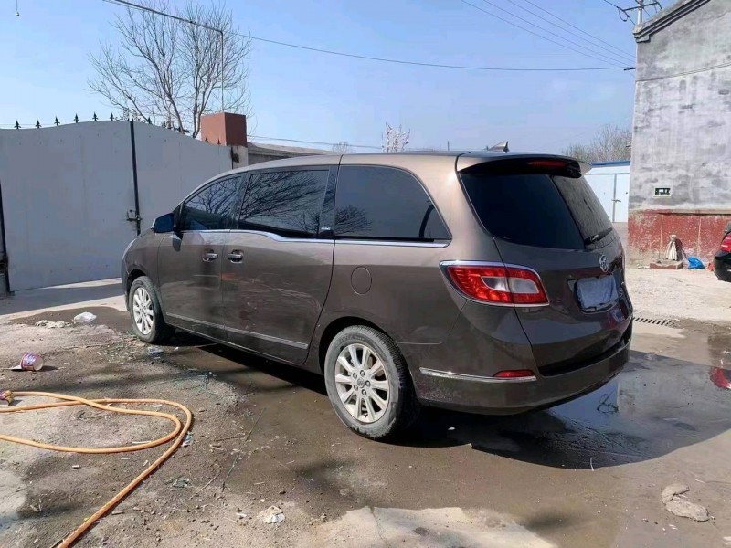 枣庄13年别克GL85