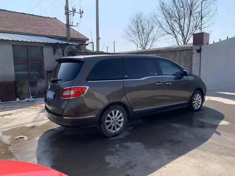 枣庄13年别克GL81