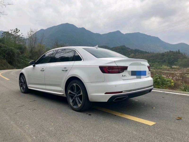 嘉兴19年奥迪A4L7