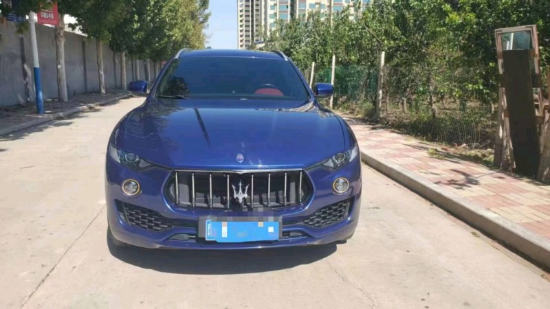 邯郸17年玛莎拉蒂Ghibli1