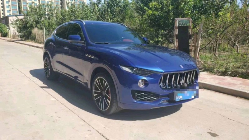 邯郸17年玛莎拉蒂Ghibli2