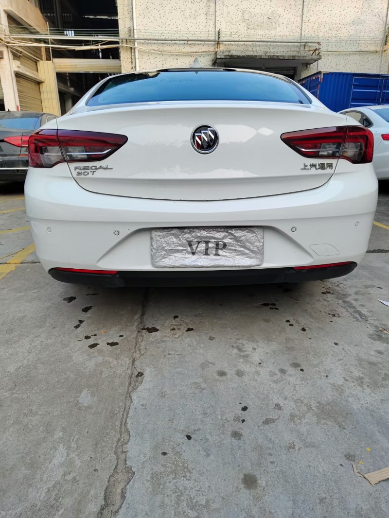 广州19年别克君威9