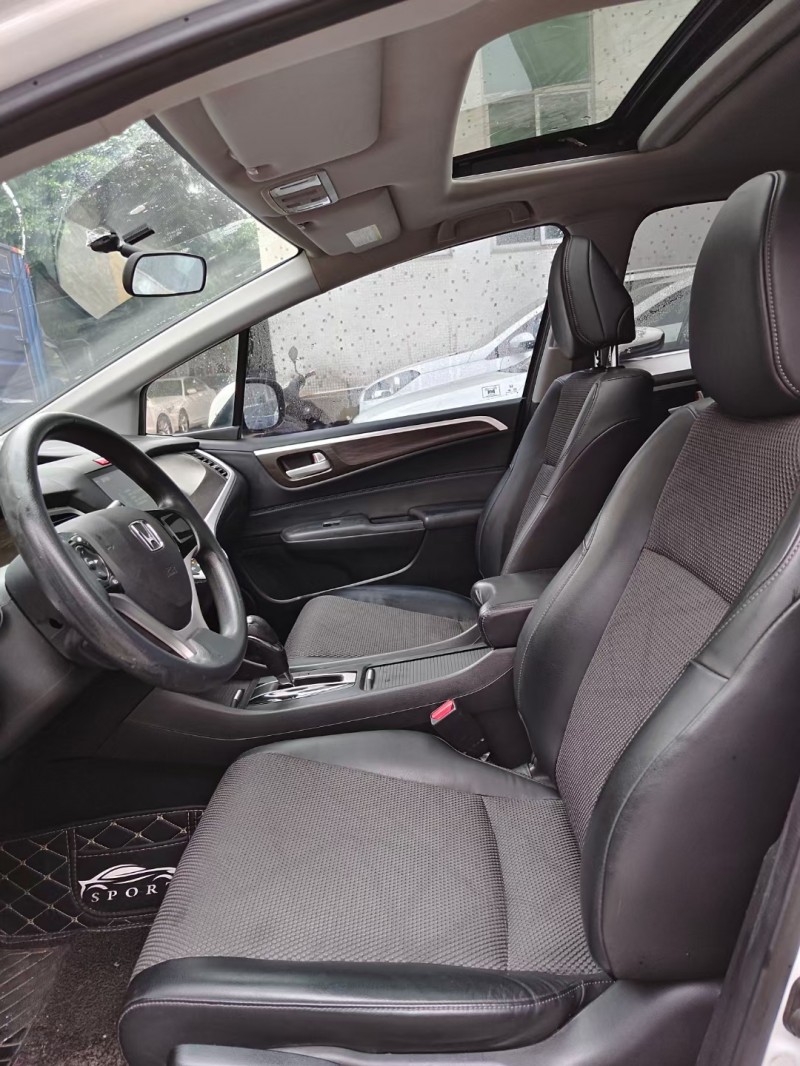 广州17年本田杰德4
