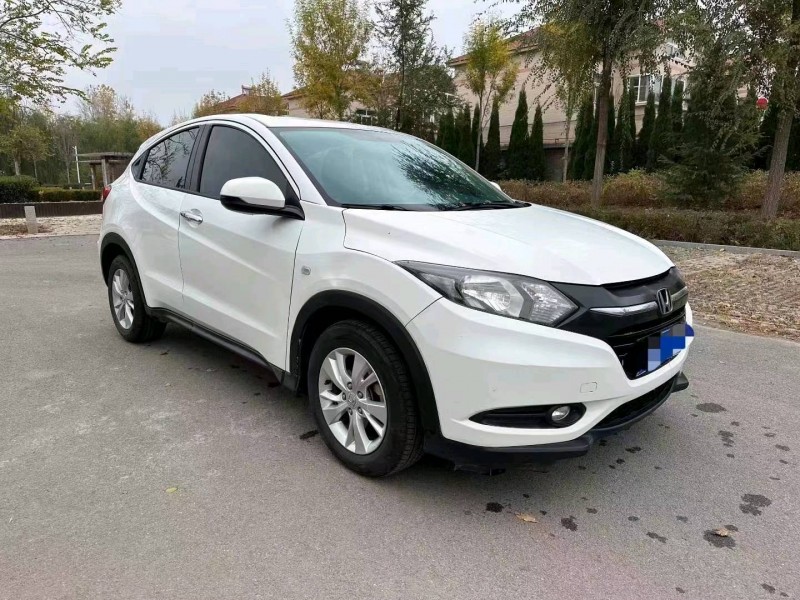 北京17年本田缤智5