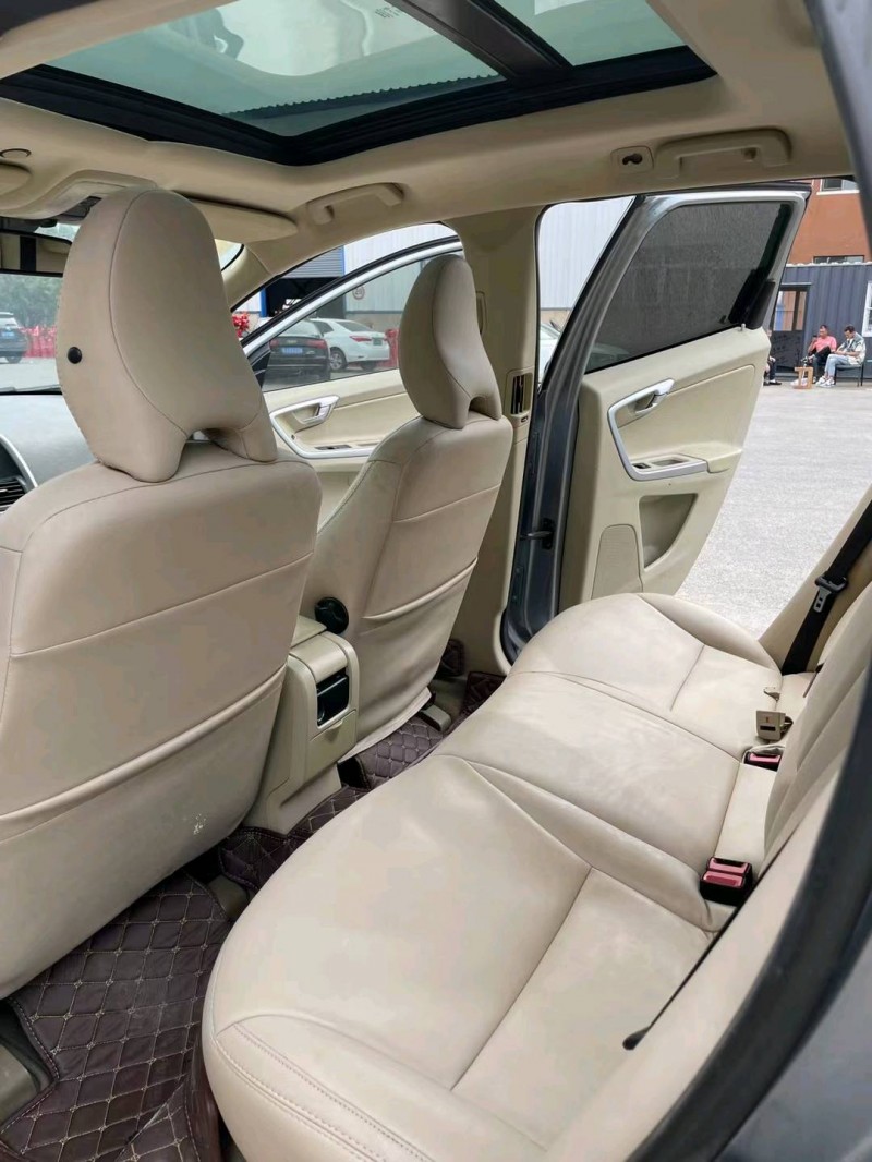 沈阳11年沃尔沃XC604