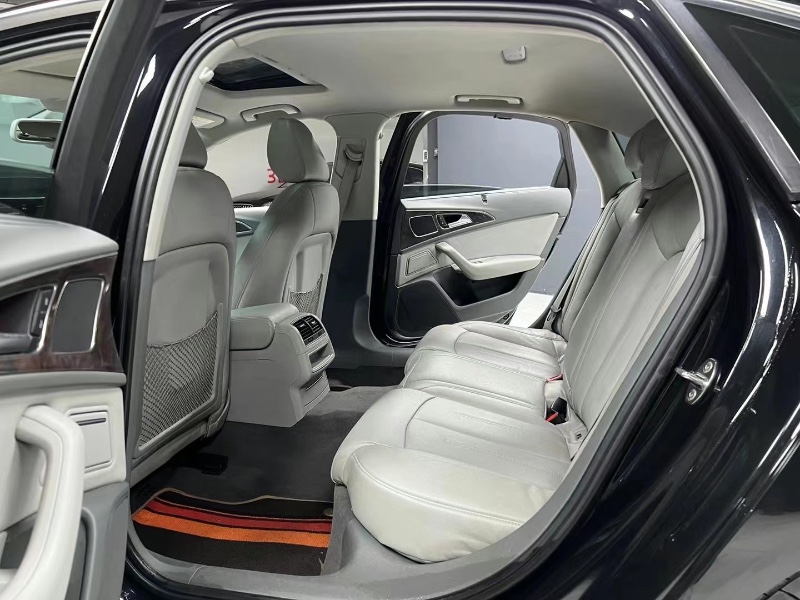 成都15年奥迪A6L7