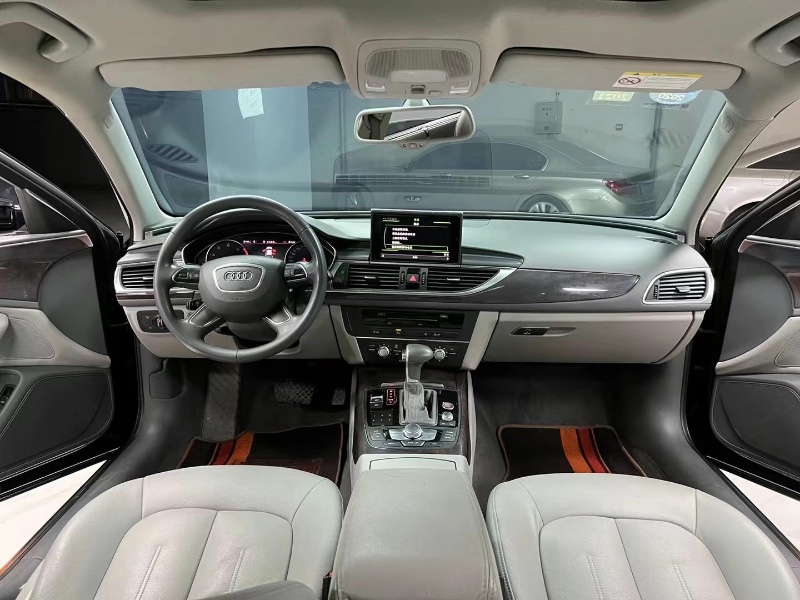 成都15年奥迪A6L9