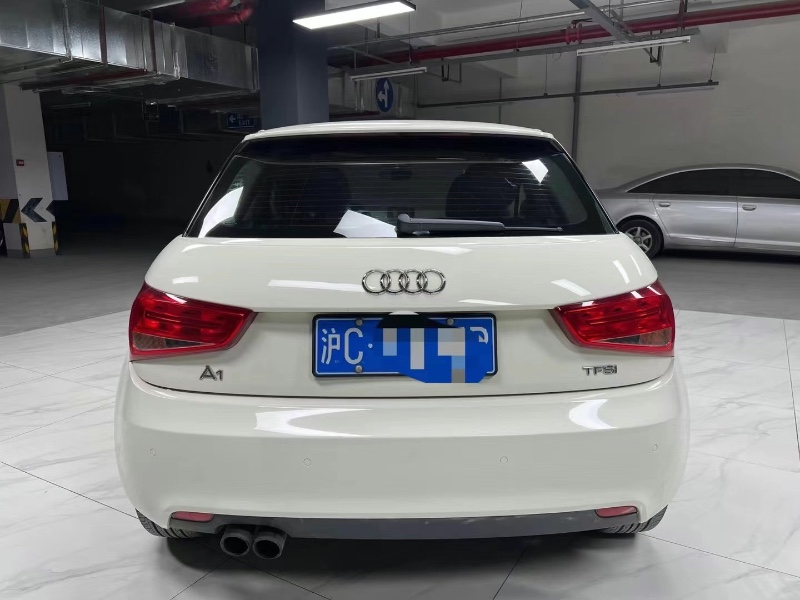 成都12年奥迪A14