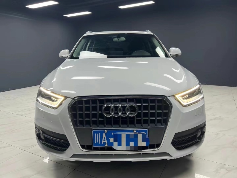 成都15年奥迪Q31