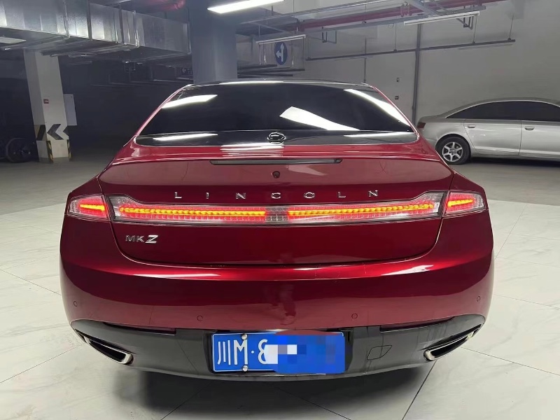 成都16年林肯MKZ3