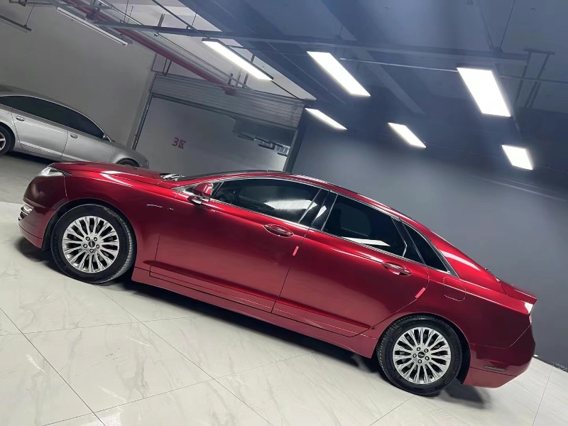 成都16年林肯MKZ5