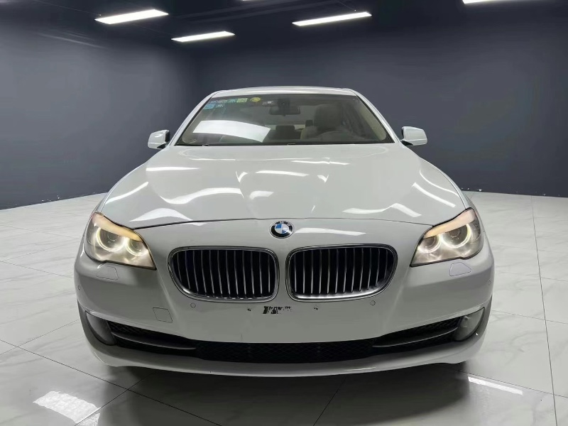 成都11年宝马5系1