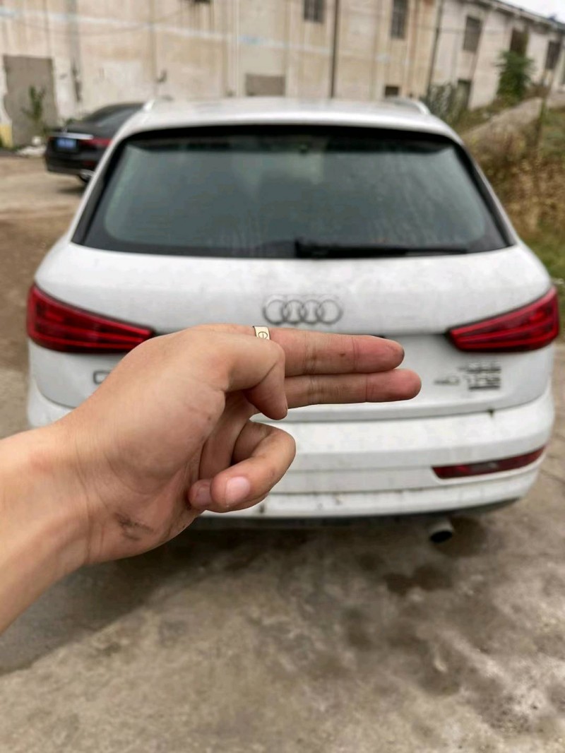 宜昌17年奧迪Q36