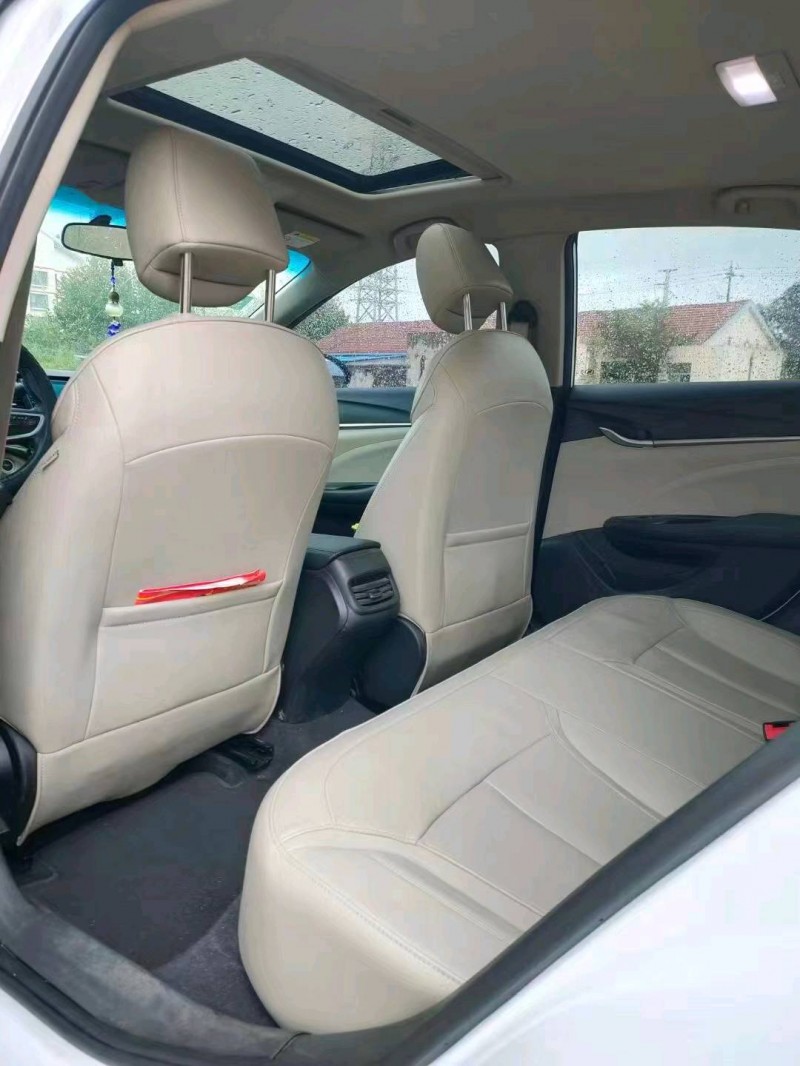 枣庄18年别克英朗8