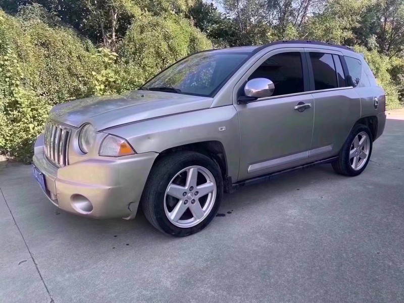 东营10年Jeep指南者2