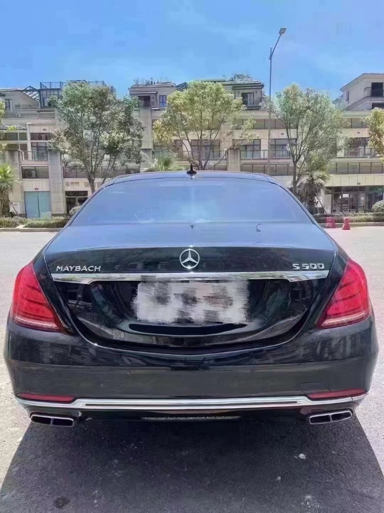 重庆16年奔驰迈巴赫S级2