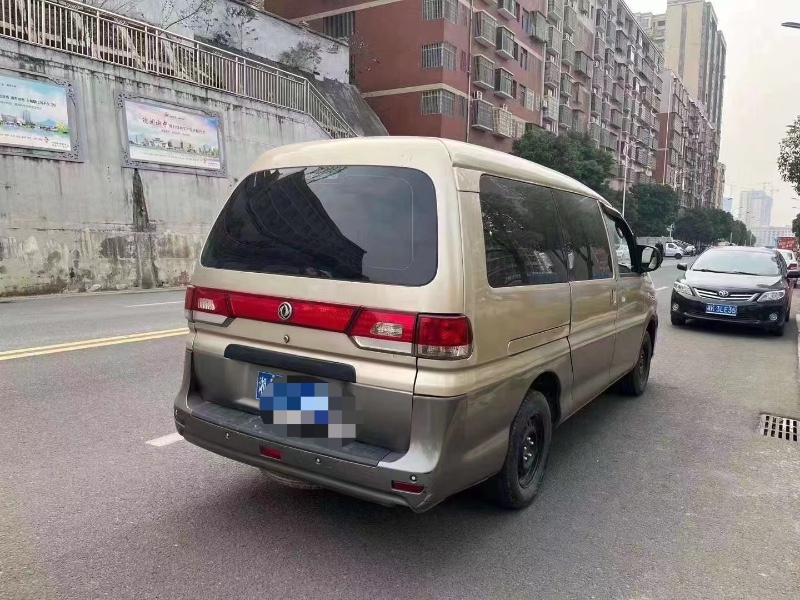 湘潭17年東風菱智2