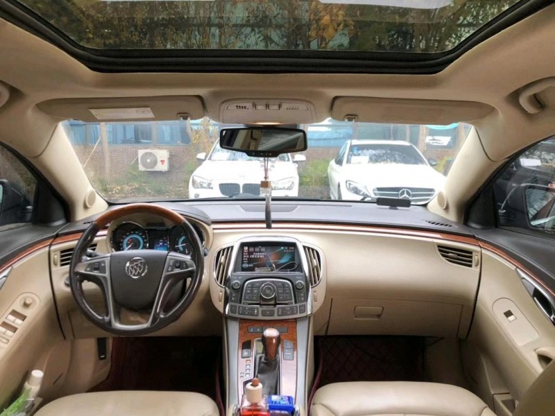 沈阳11年别克君越7