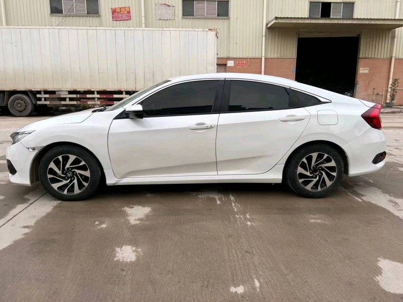 东莞19年本田思域8