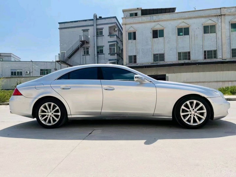 东莞11年奔驰CLS7