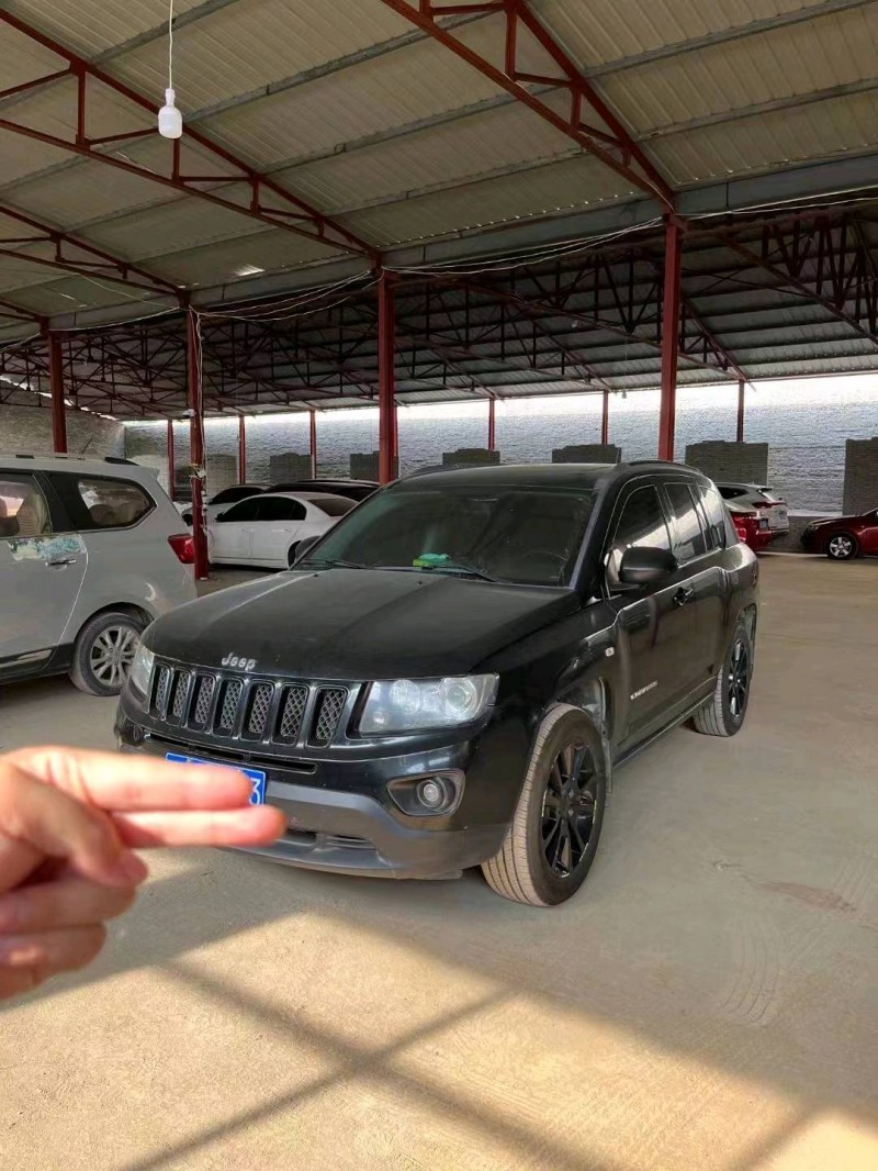 武汉13年Jeep指南者2