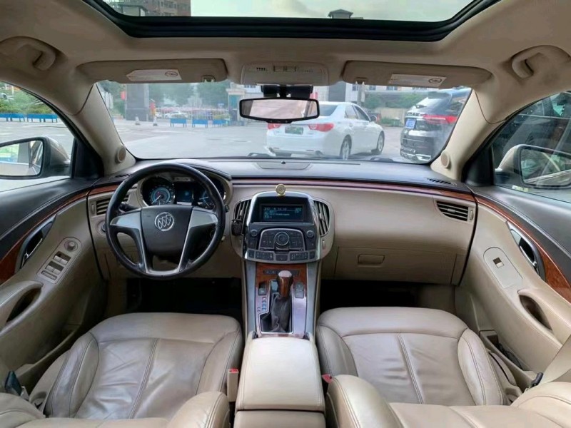 东莞13年别克君越5