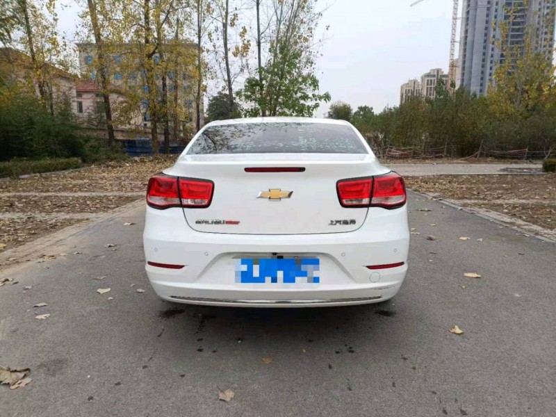 北京17年雪佛兰迈锐宝9