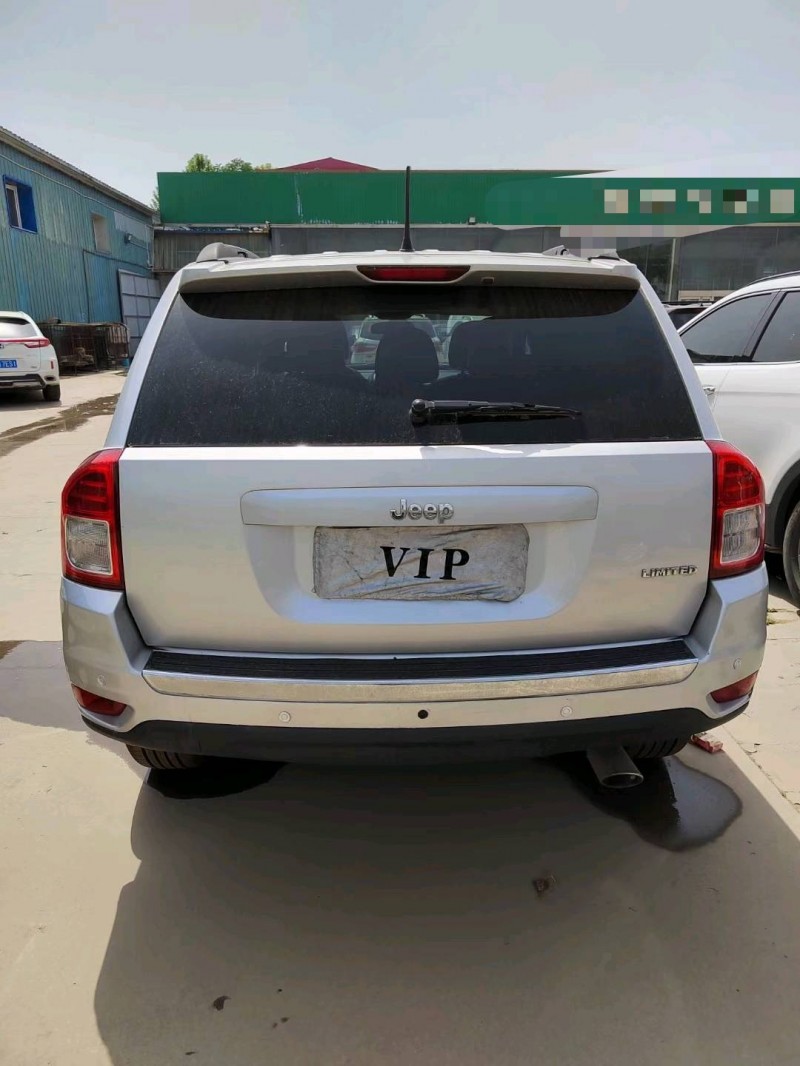 石家庄12年Jeep指南者7