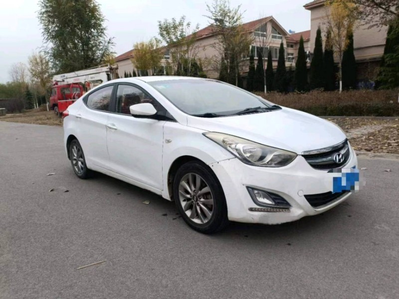 北京15年现代朗动3