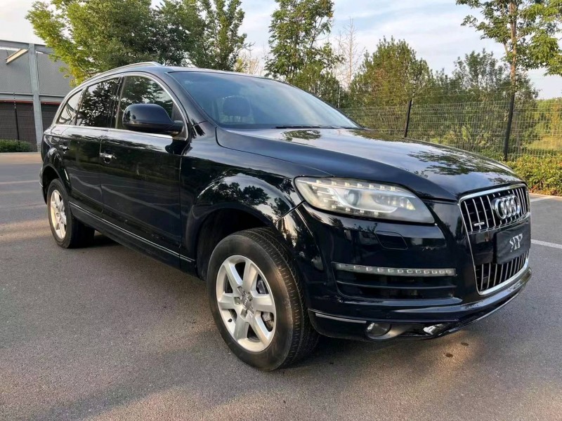 济宁12年奥迪Q72