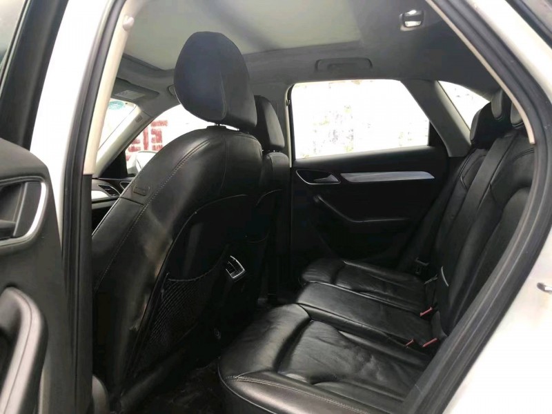 济宁15年奥迪Q36