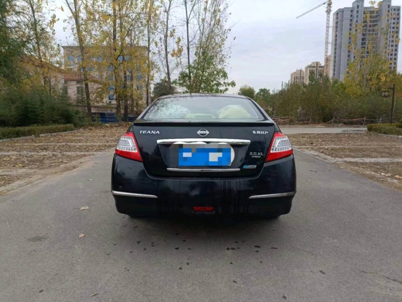 北京11年日产天籁9