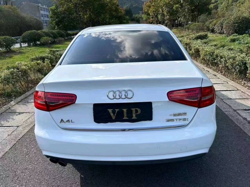 嘉兴15年奥迪A4L2