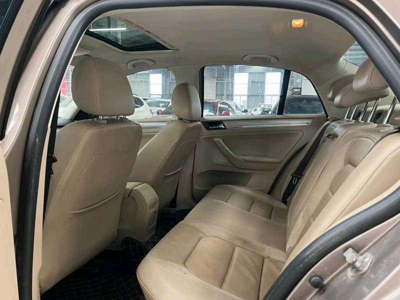 济宁15年大众宝来6