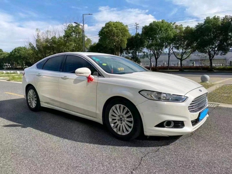 嘉兴15年福特蒙迪欧9