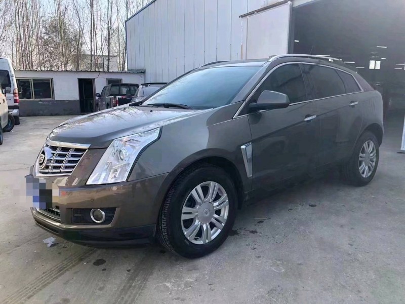 济宁15年凯迪拉克SRX3