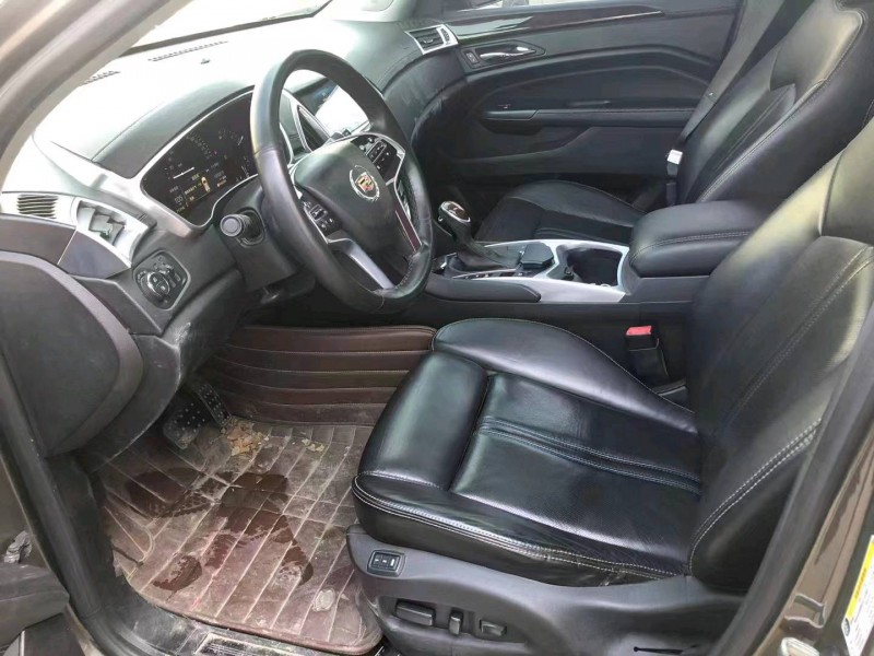 济宁15年凯迪拉克SRX4