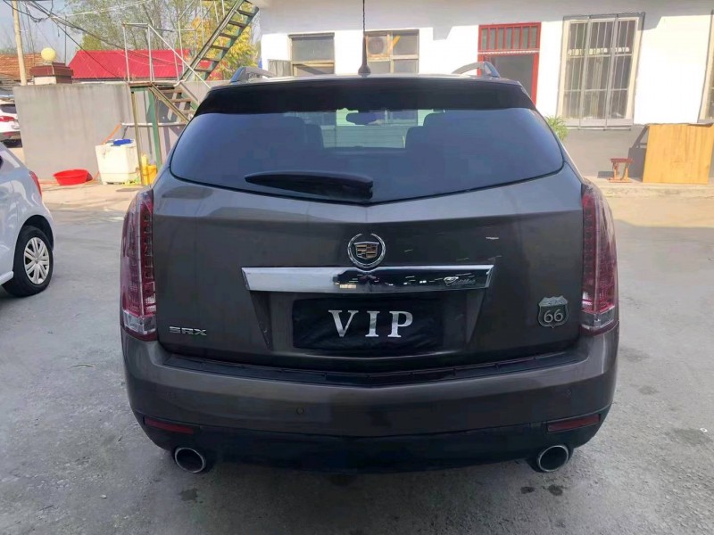 济宁15年凯迪拉克SRX9