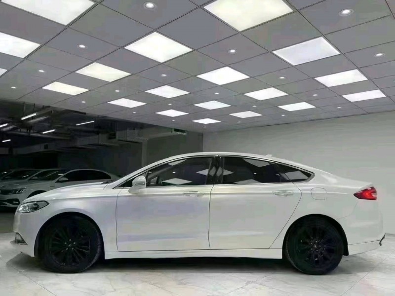 成都17年福特蒙迪欧3