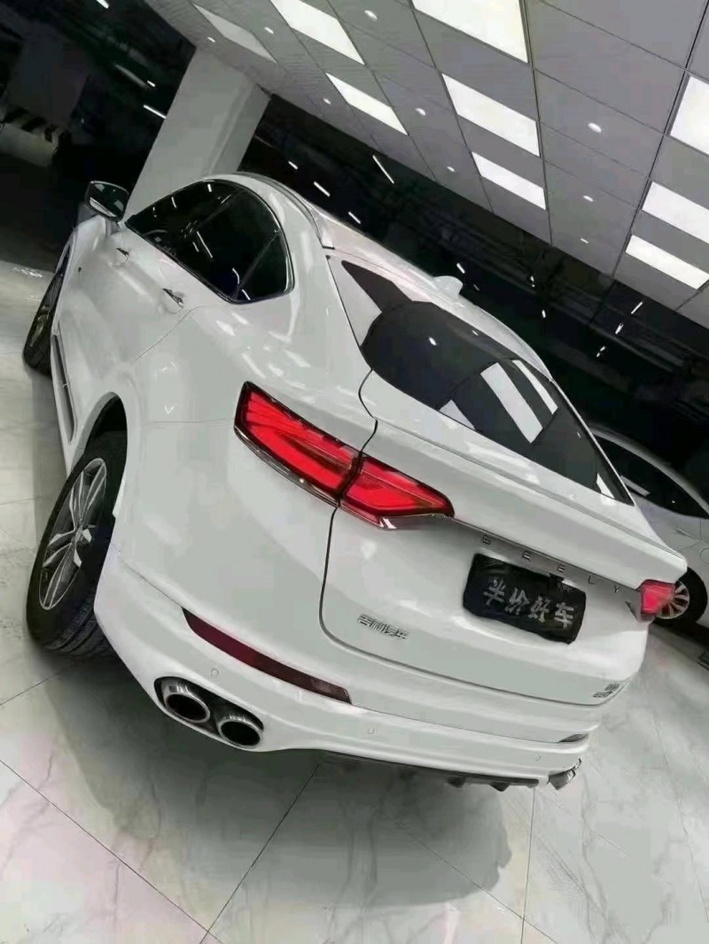 成都20年吉利星越4