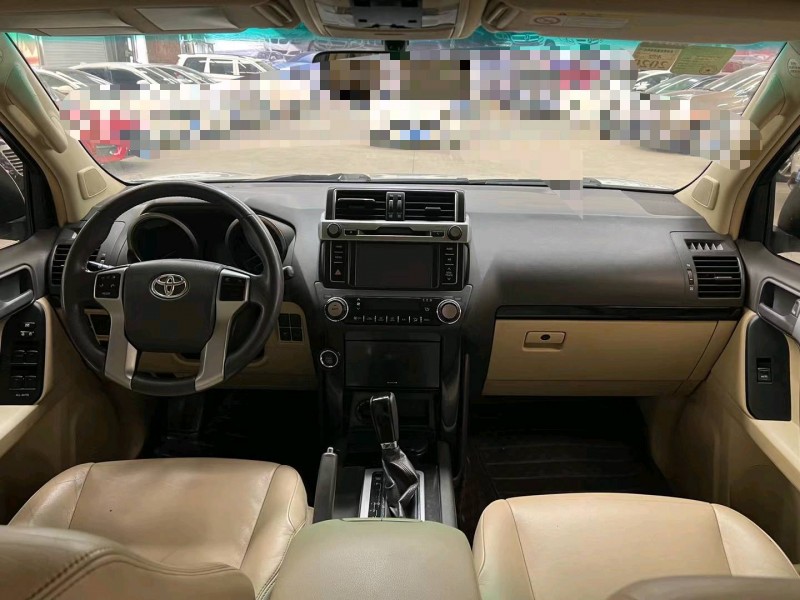 济宁14年丰田普拉多4