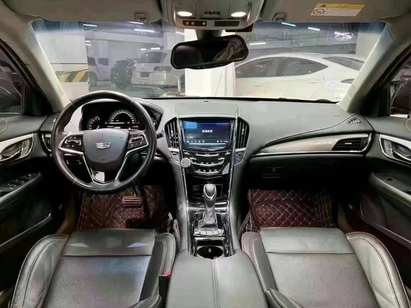 成都18年凯迪拉克ATS8