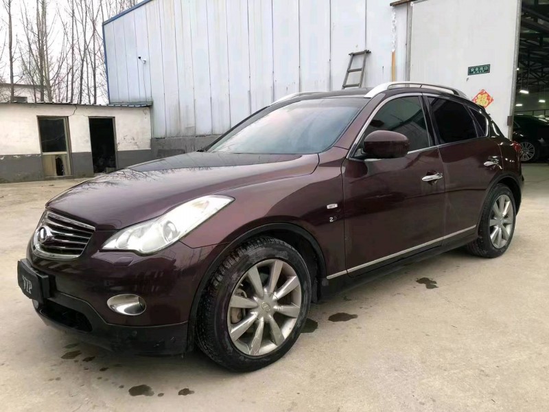 濟寧14年英菲尼迪QX503