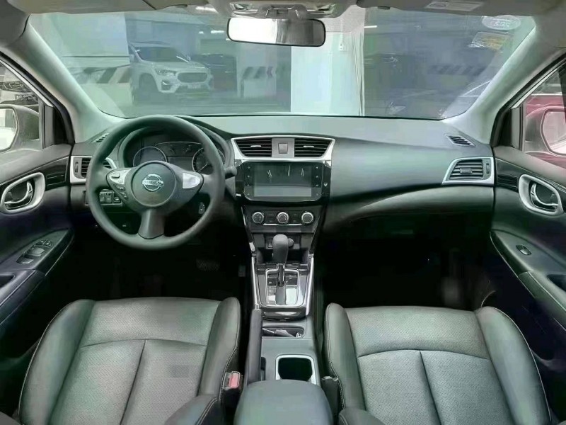 成都20年日产轩逸9