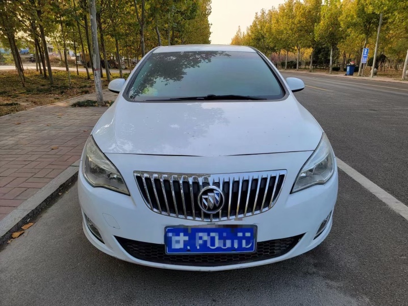 枣庄14年别克英朗1