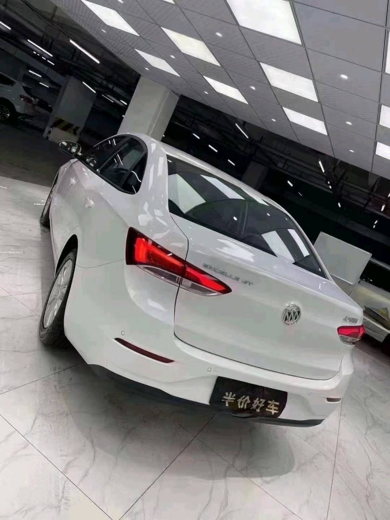 成都22年别克英朗4