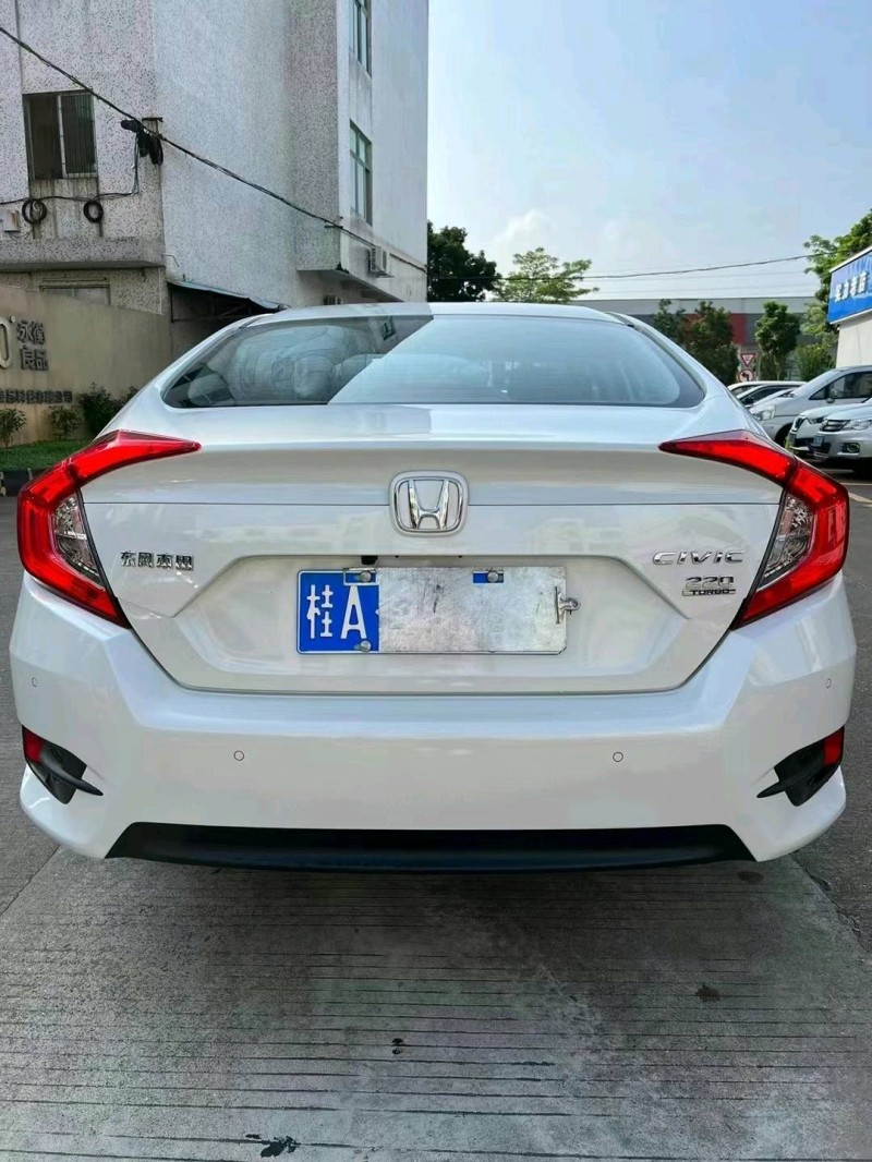 广州22年本田思域4