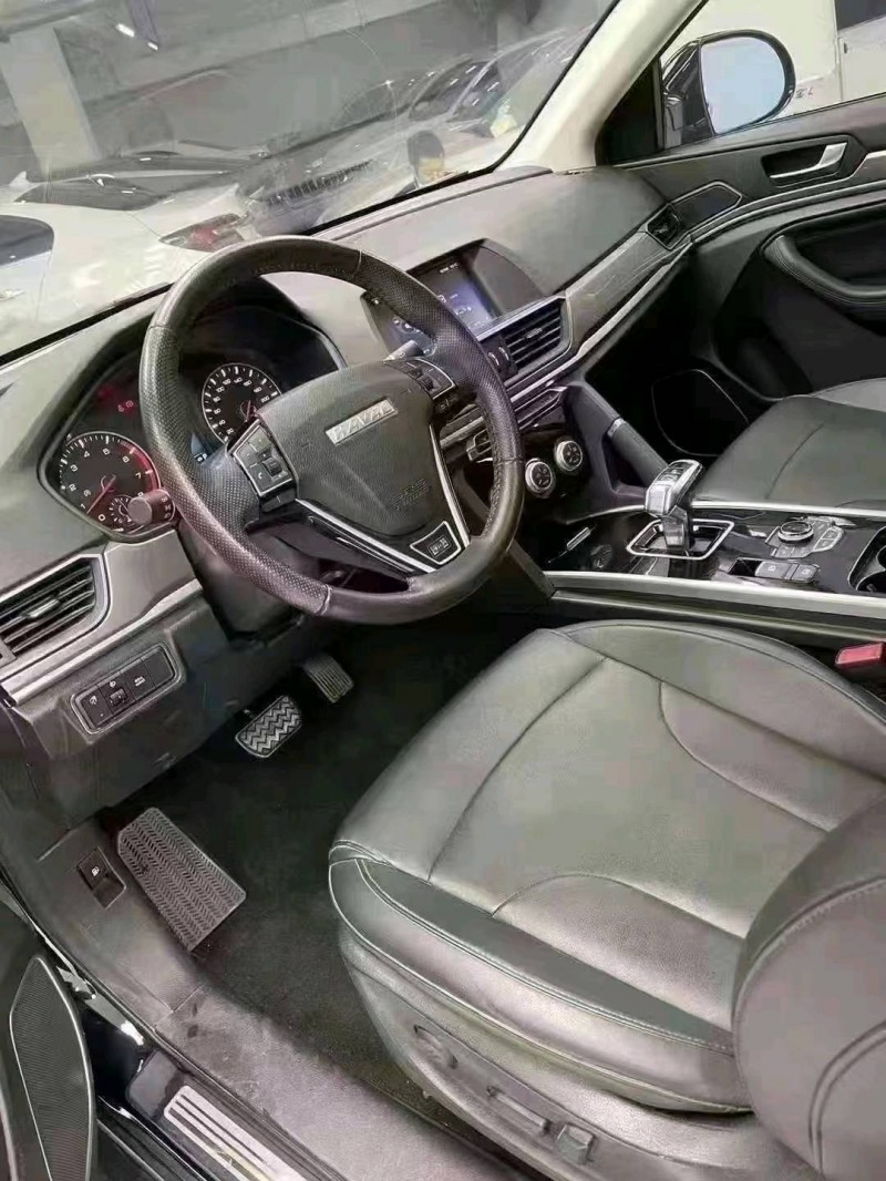 成都18年哈弗H65