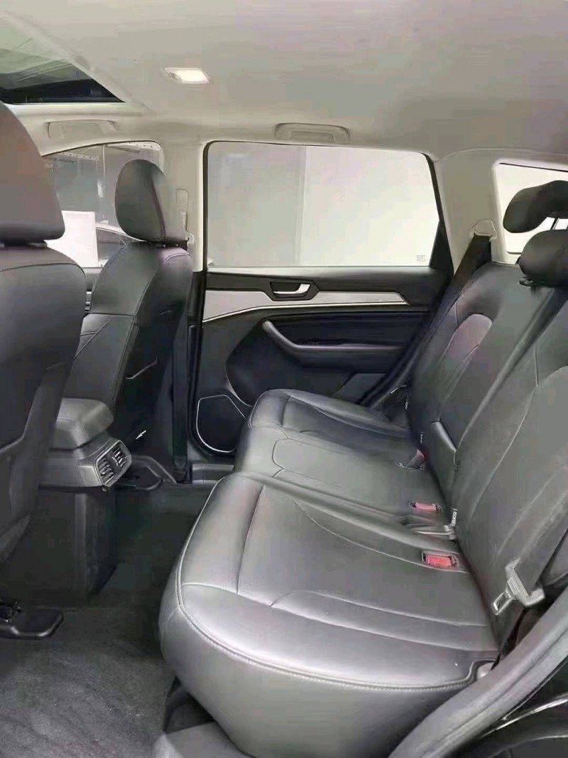 成都18年哈弗H67